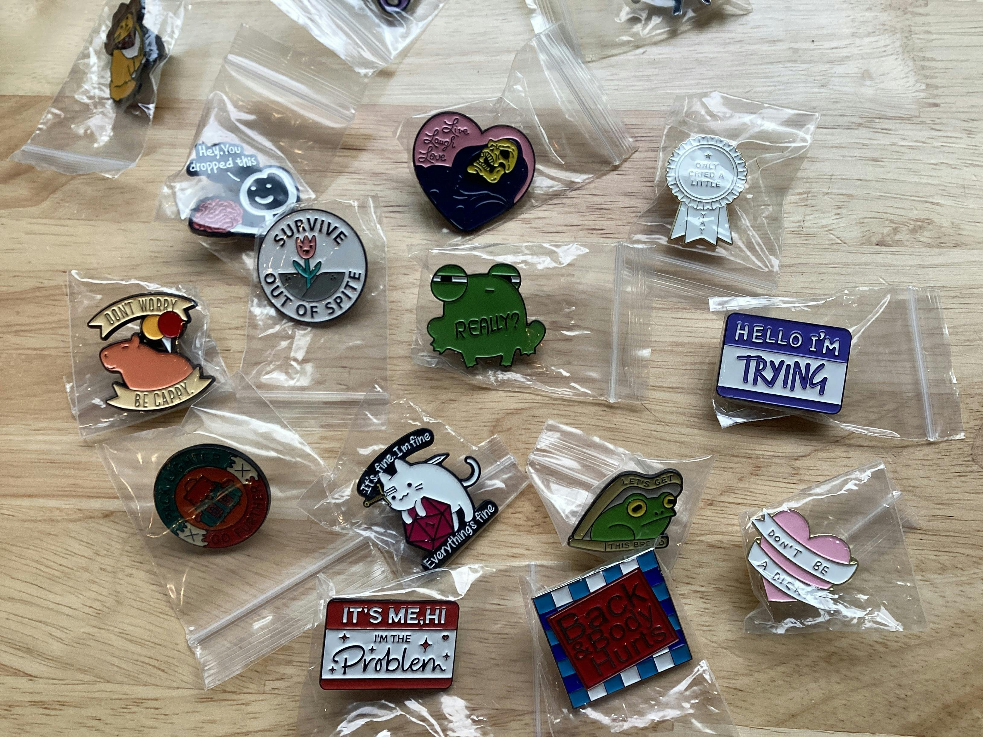 $3 Pins