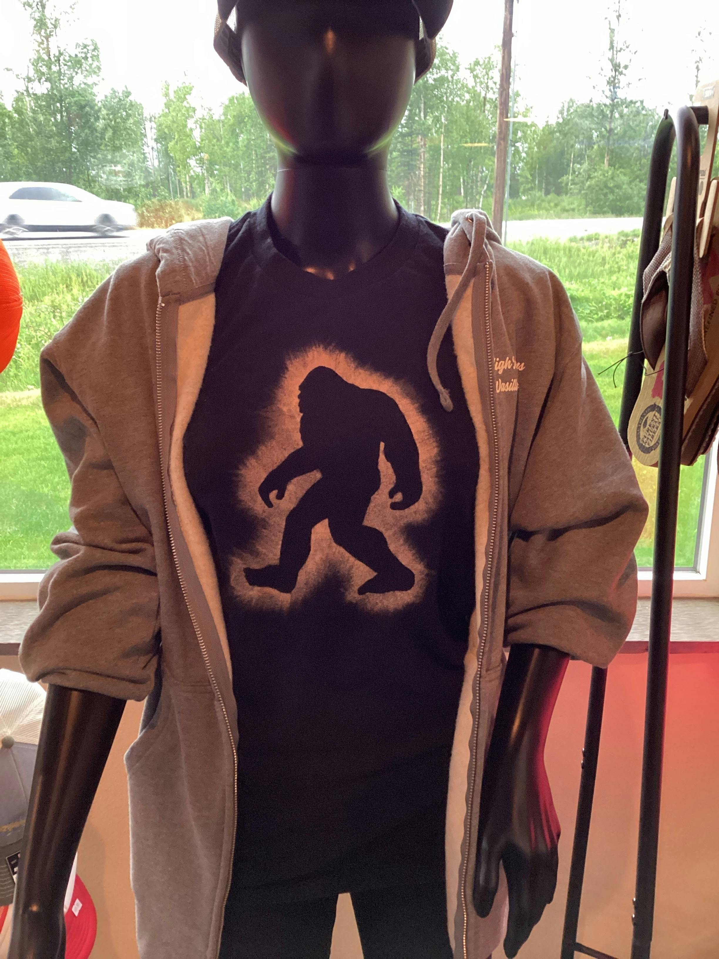 MyTyeDye | Locally Made Squatch Shirt | Small