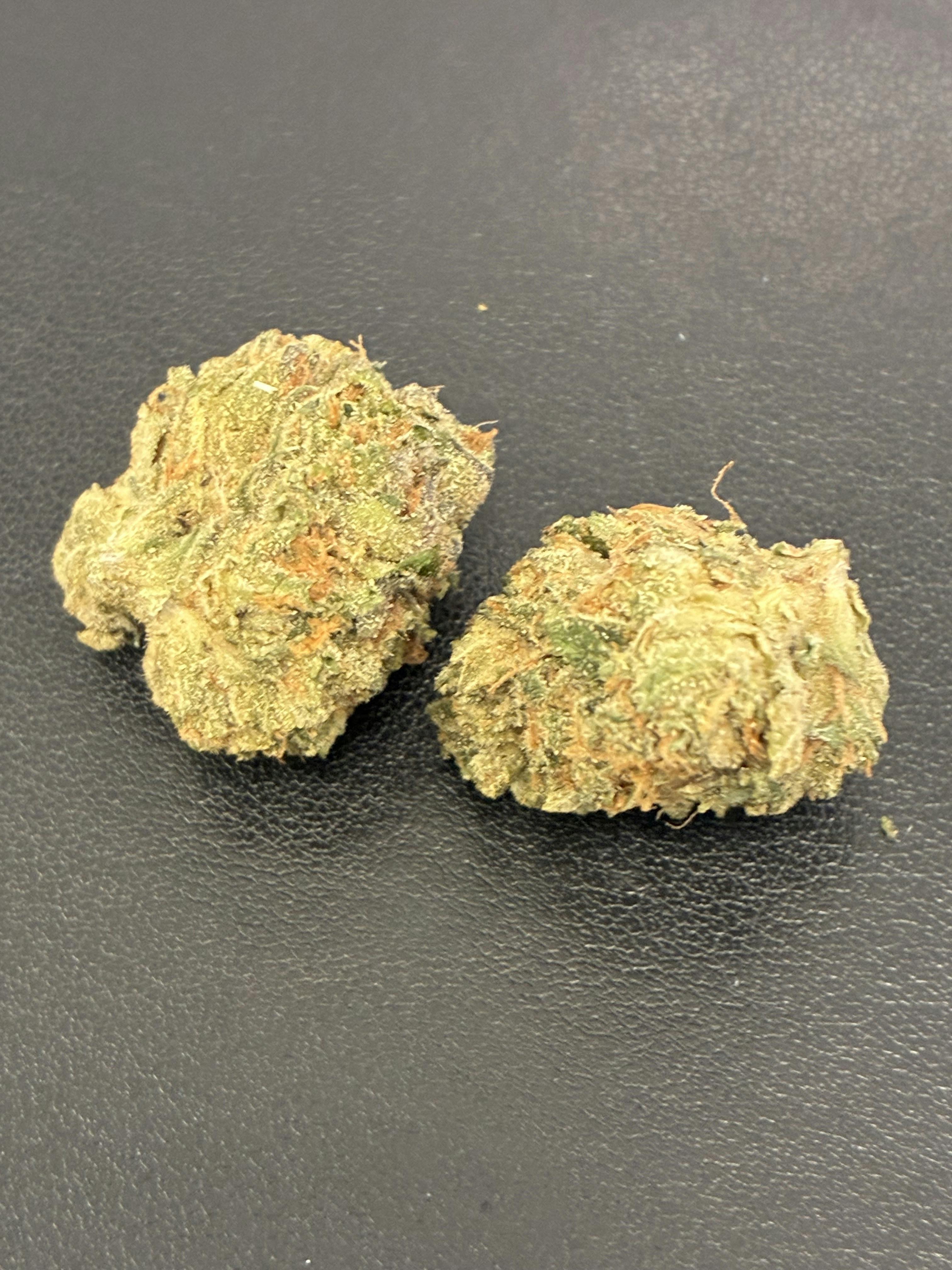 Snowcapped | Shazam Flower | 1g