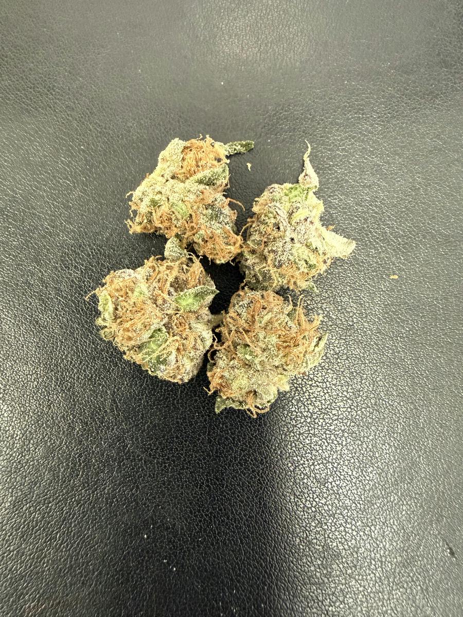 Snowcapped | Grape Cake Mintz Flower | 1g Tin