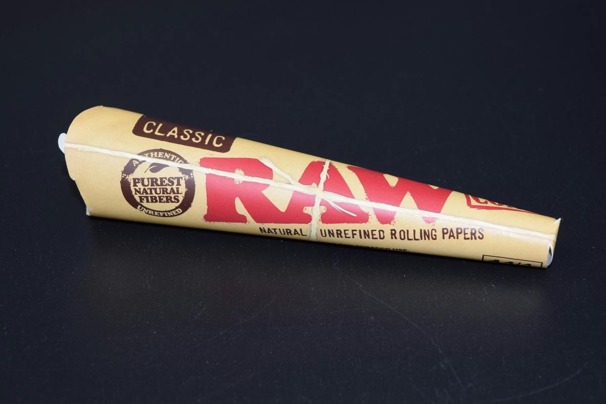 RAW - CLASSIC PRE-ROLL CONES 1 1/4" SIZE 6 PACK