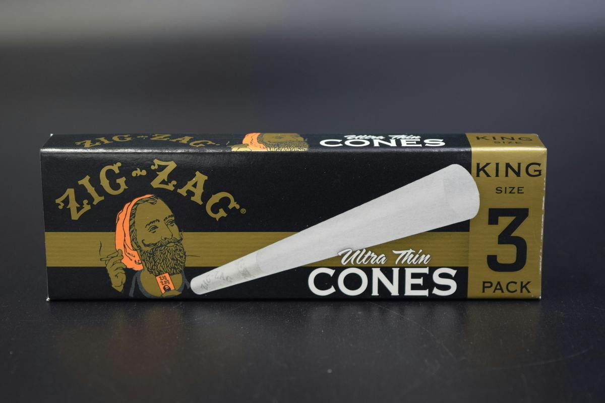 ZIG ZAG KING SIZED PREROLLED CONES - 3 PACK