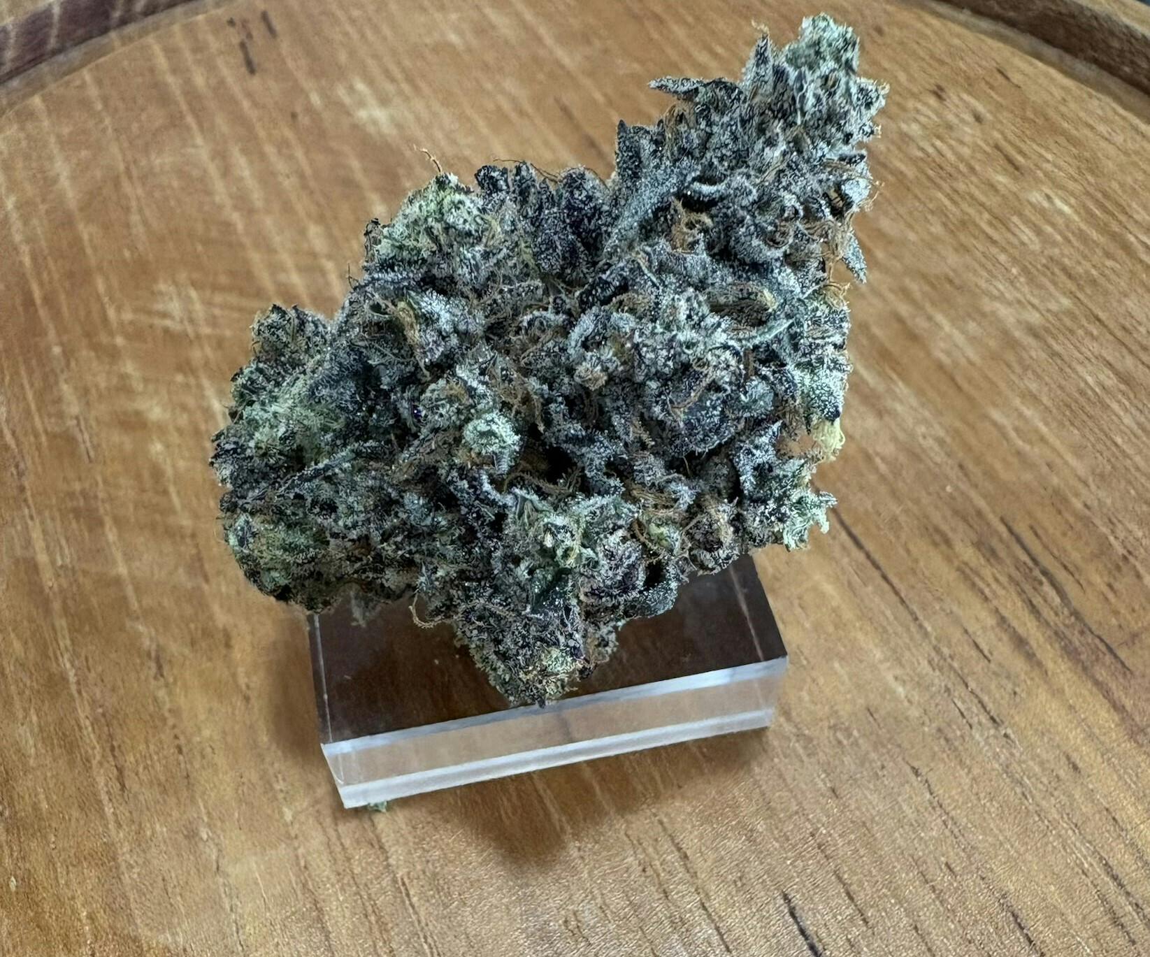 Herbal Dynamics: Velvet Glove
