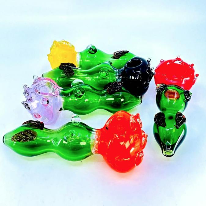4" Flower Handpipe With Leaves