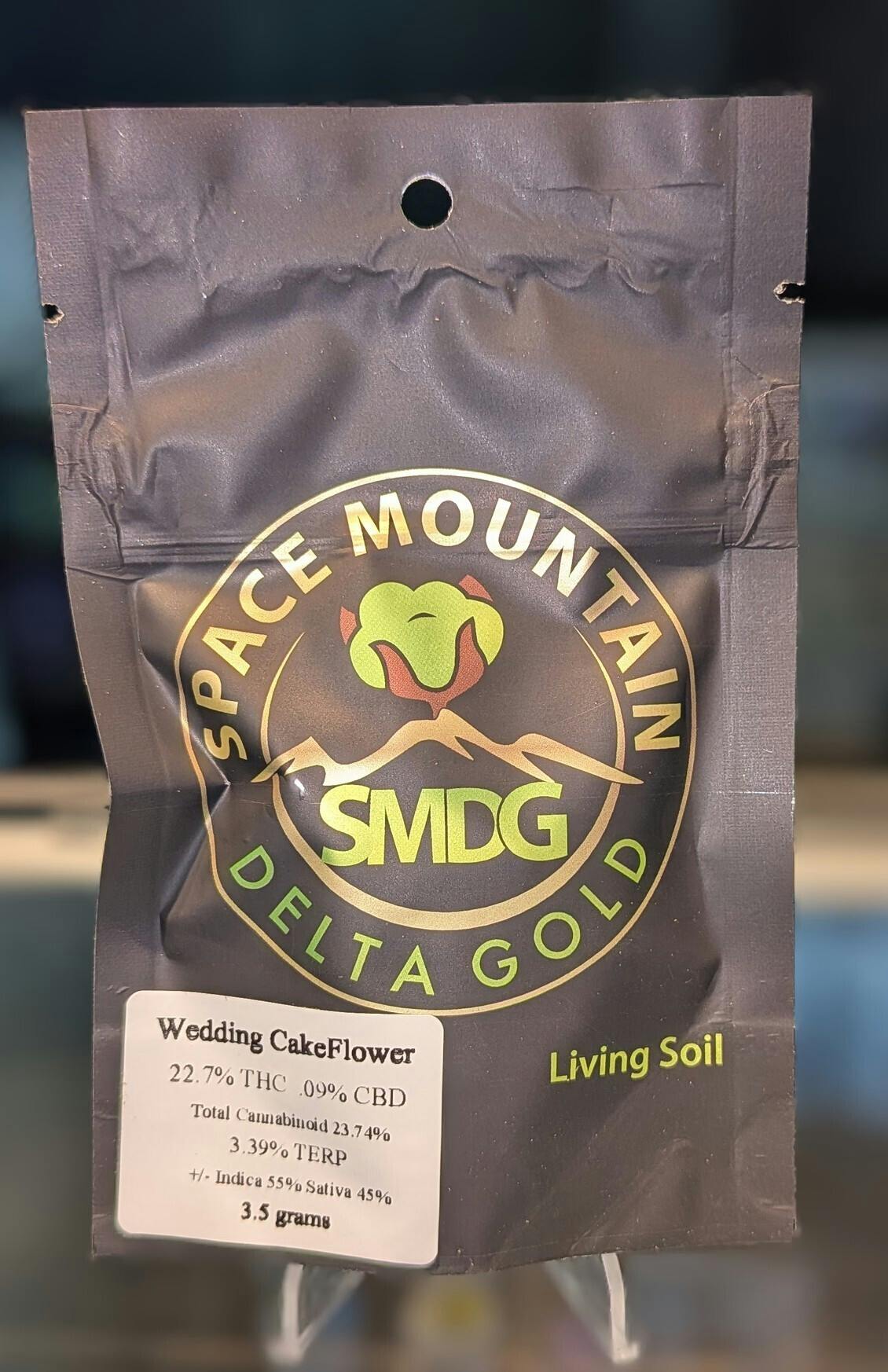 Wedding Cake | 3.5g | Space Mountain