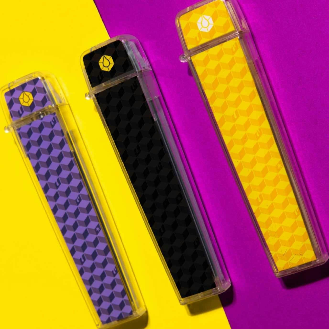 Timeless Flipcase Combo (Yellow/Black)