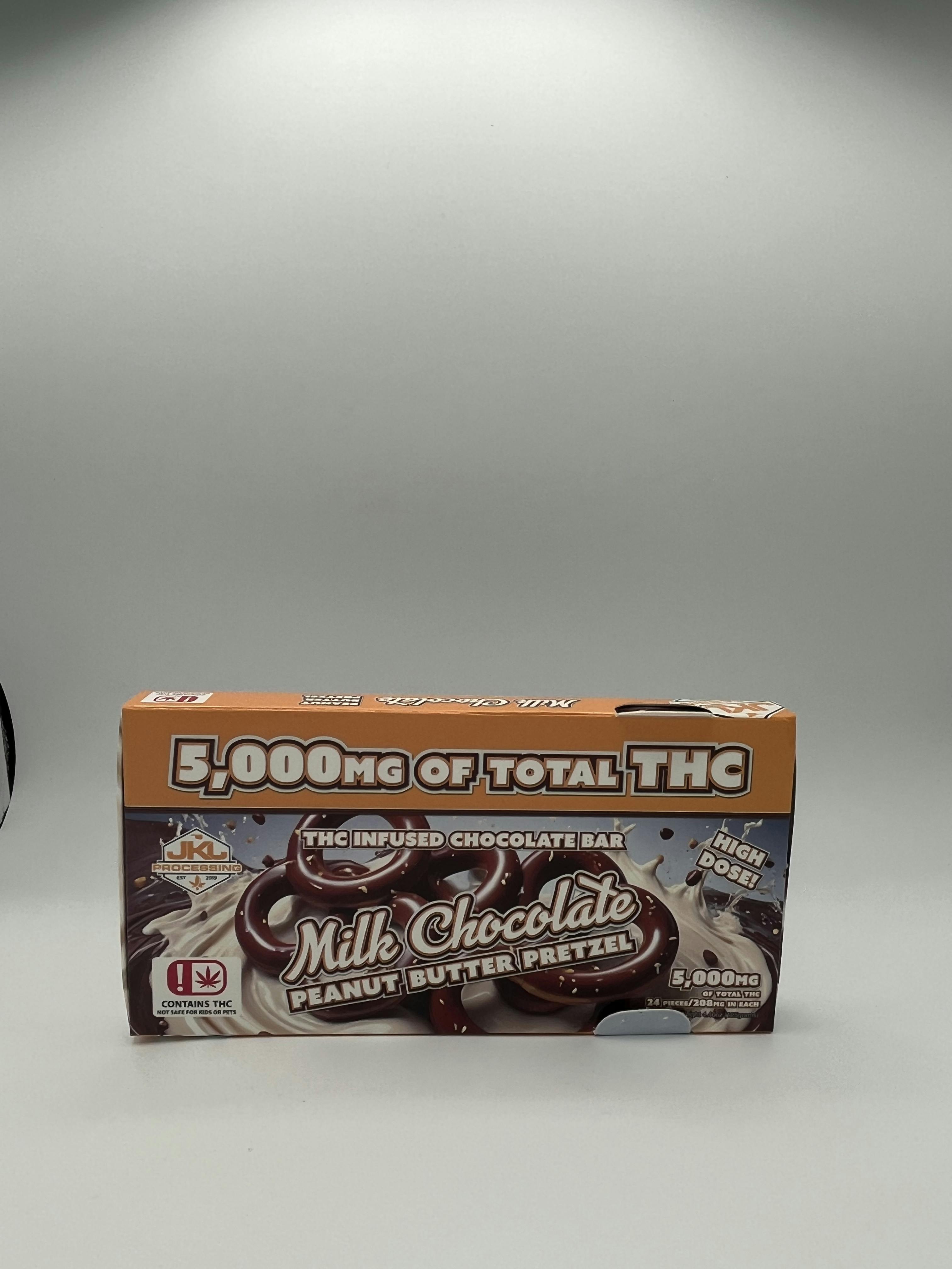 JKJ - 5000mg Chocolate Bar - Milk Chocolate Peanut Butter Pretzel