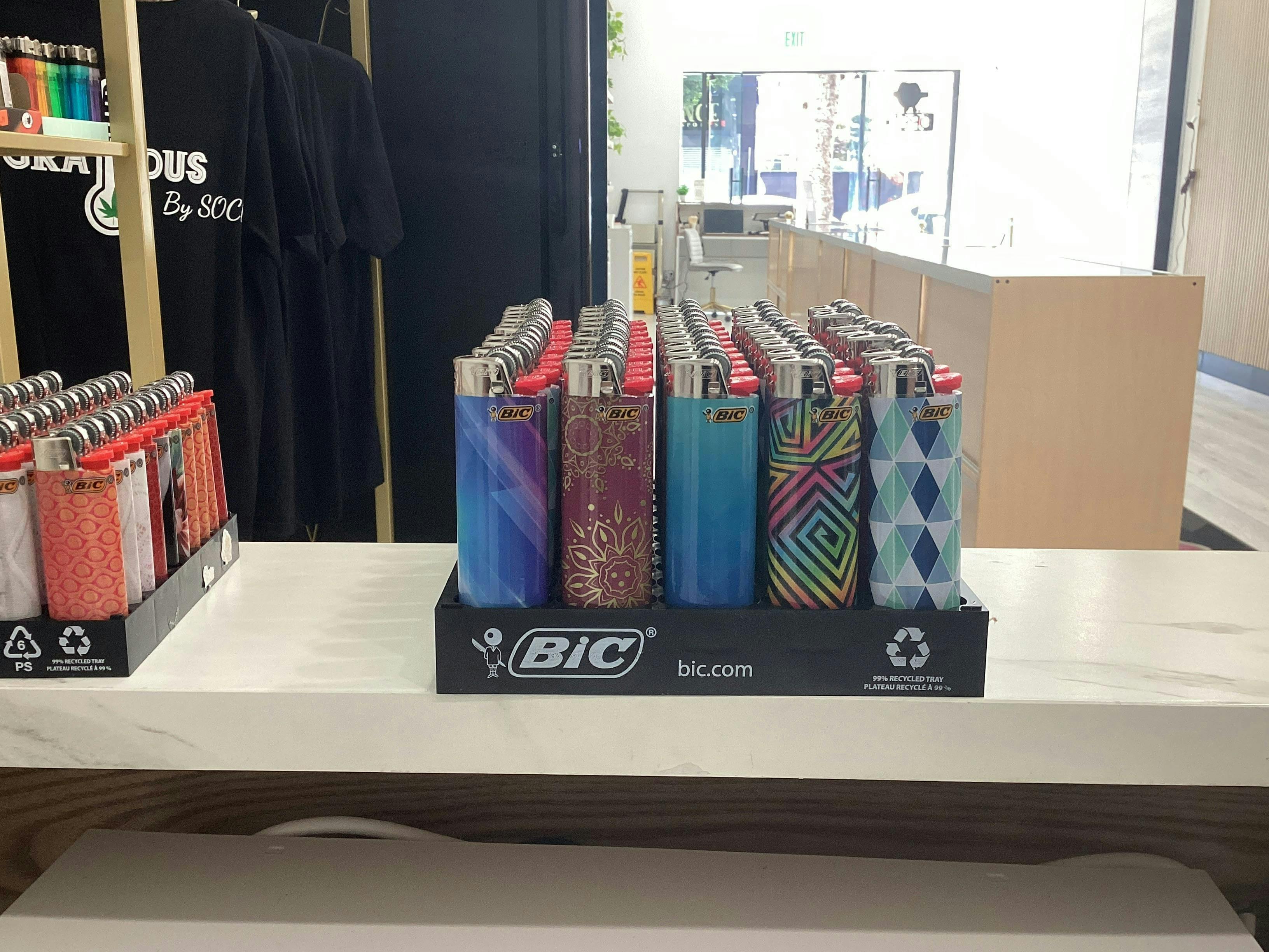 Smoke Accessories - BIC Lighter