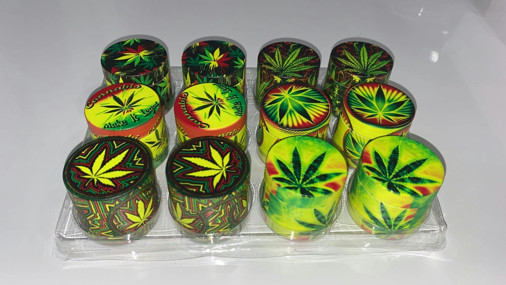 Marijuana Leaf-small