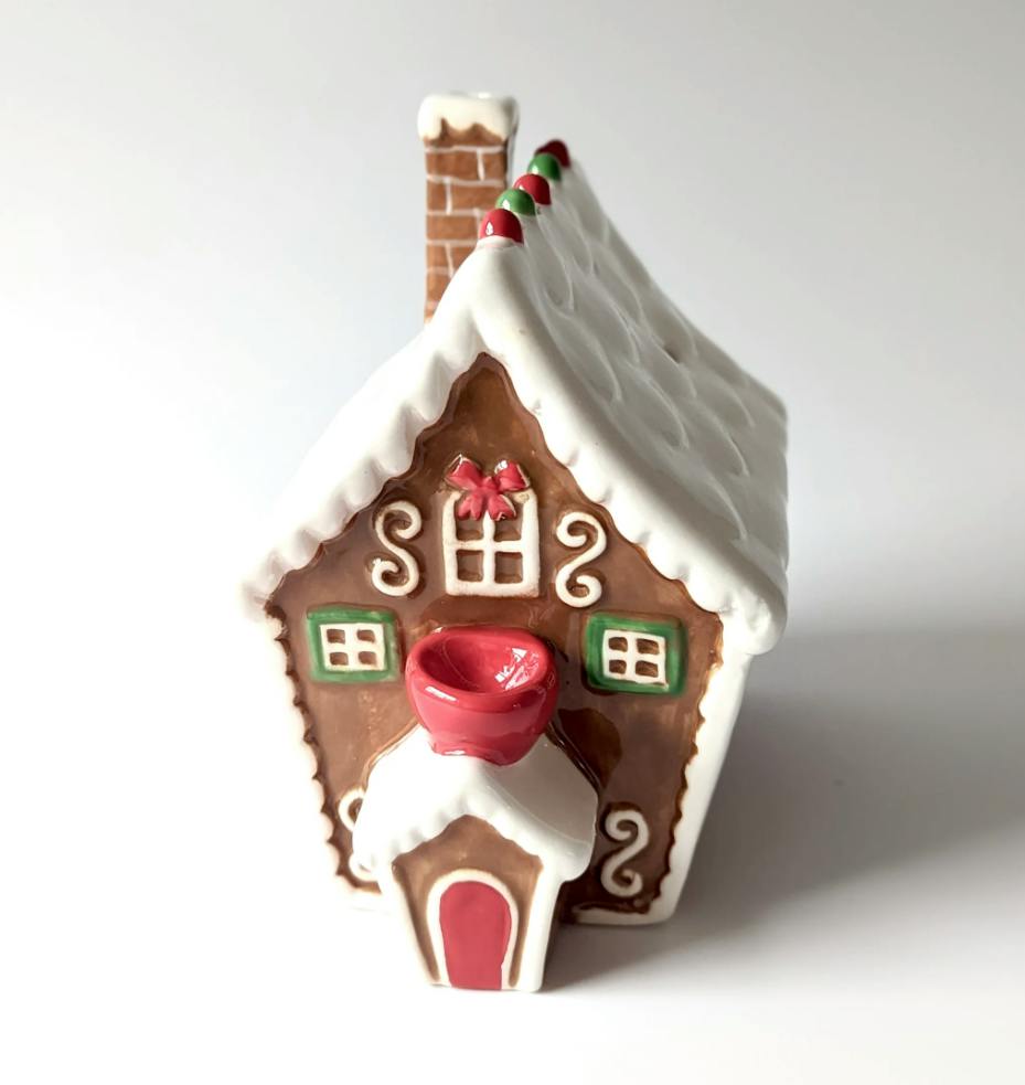 PIPES - CERAMIC - GINGERBREAD HOUSE