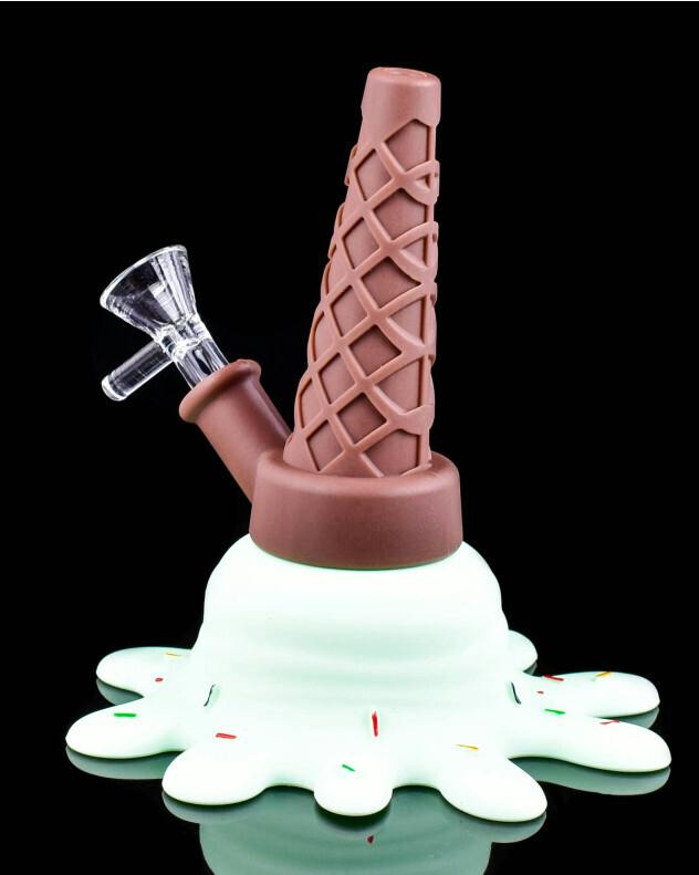 UPSIDE DOWN ICE CREAM CONE SILICONE BONG