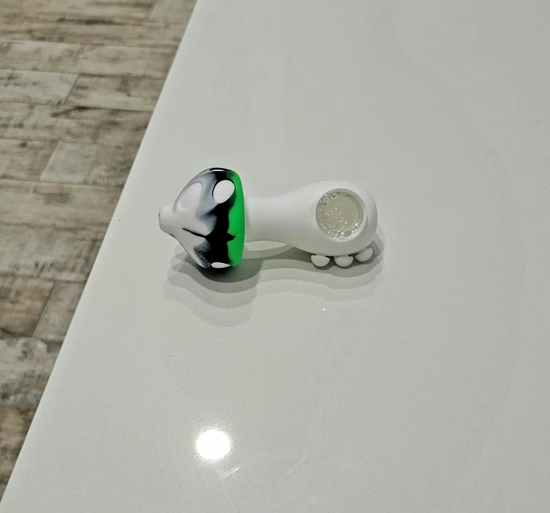 TNCC - Silicone Mushroom Pipe