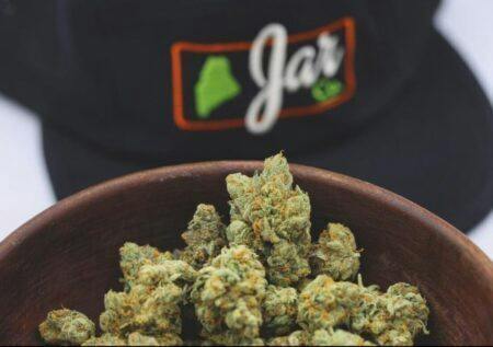 28 G | Guava Mints OZ. | Jar Co.