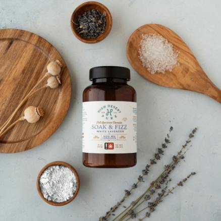 WHITE LAVENDER SOAK & FIZZ 1:1 661MG
