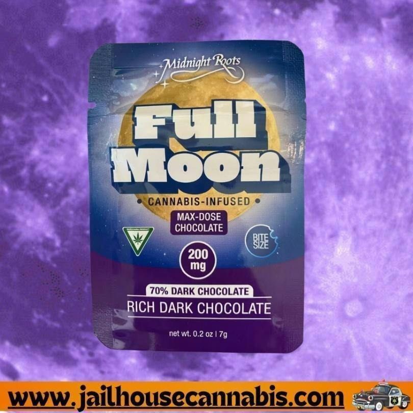 200mg Full Moon - Rich Dark Chocolate