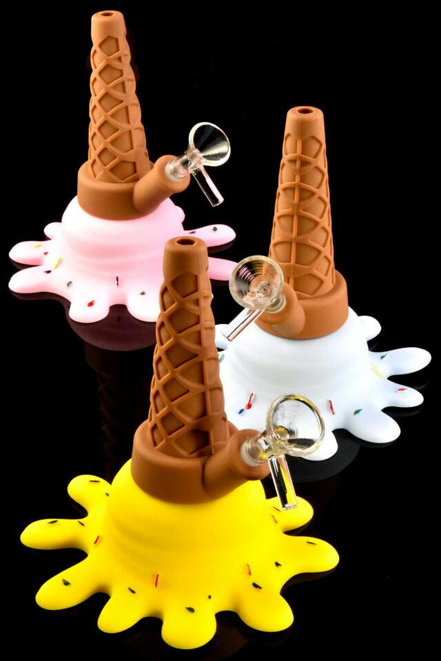 small splatted ice cream cone silicon water pipe