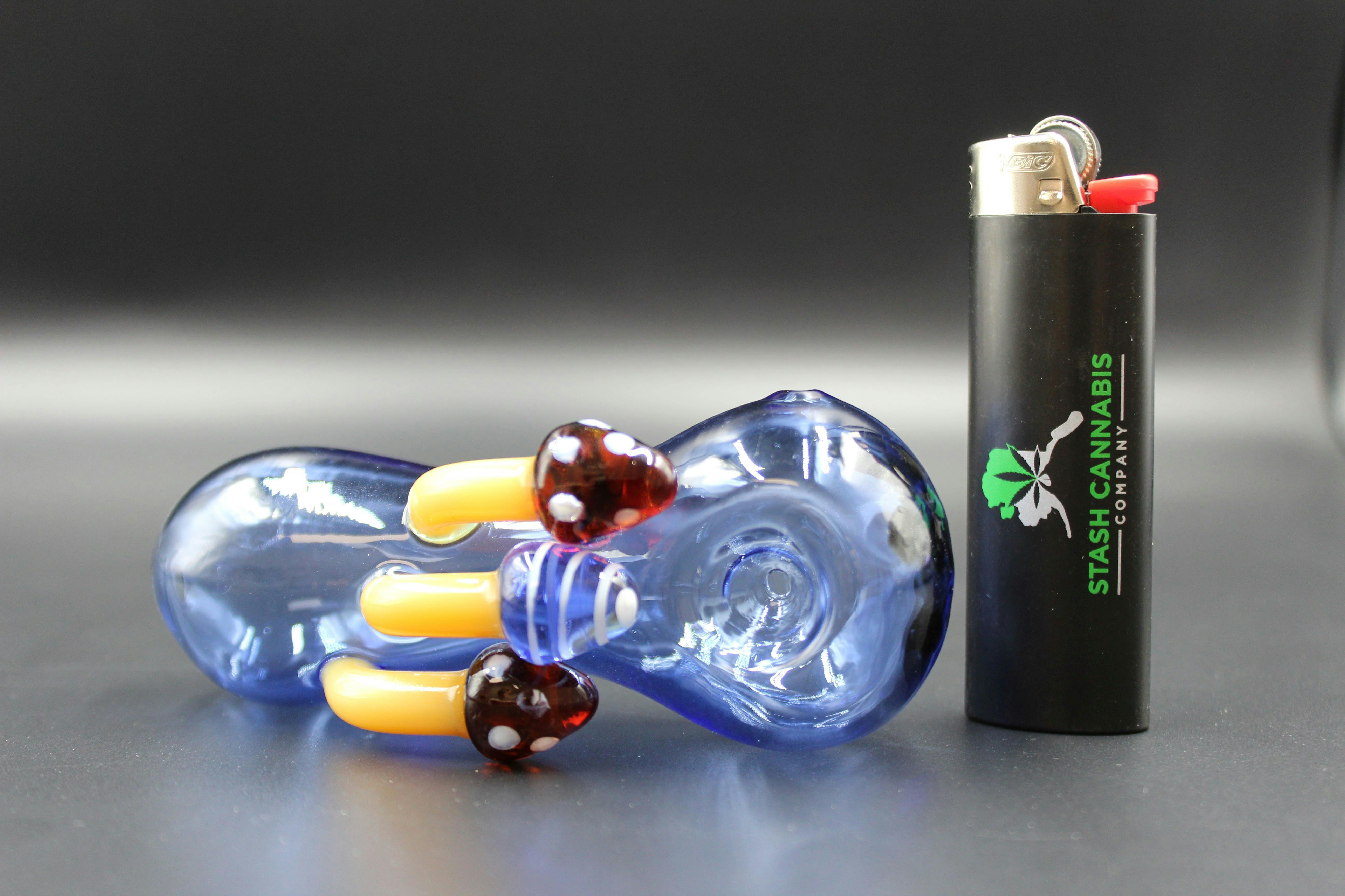 pipe - colored glass pipe - mushroom