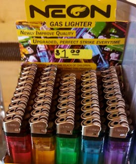 High Rollers - Neon Gas Lighter