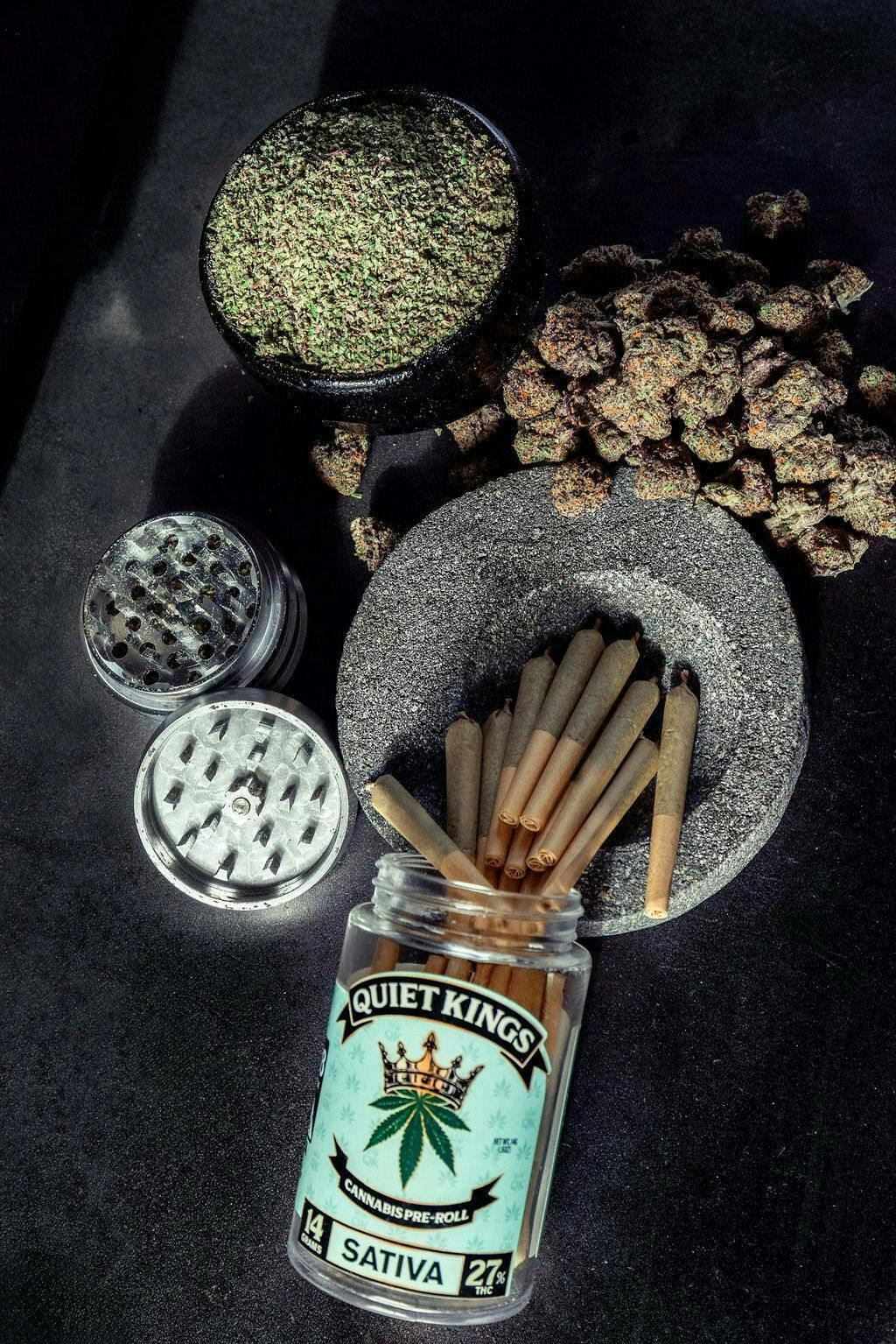 QUIET KINGS: MANGO HAZE SATIVA 7G PREROLL 14 PACK