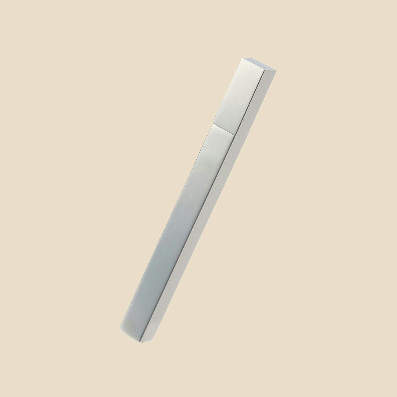 Queue Metal Petrol Lighter - Silver