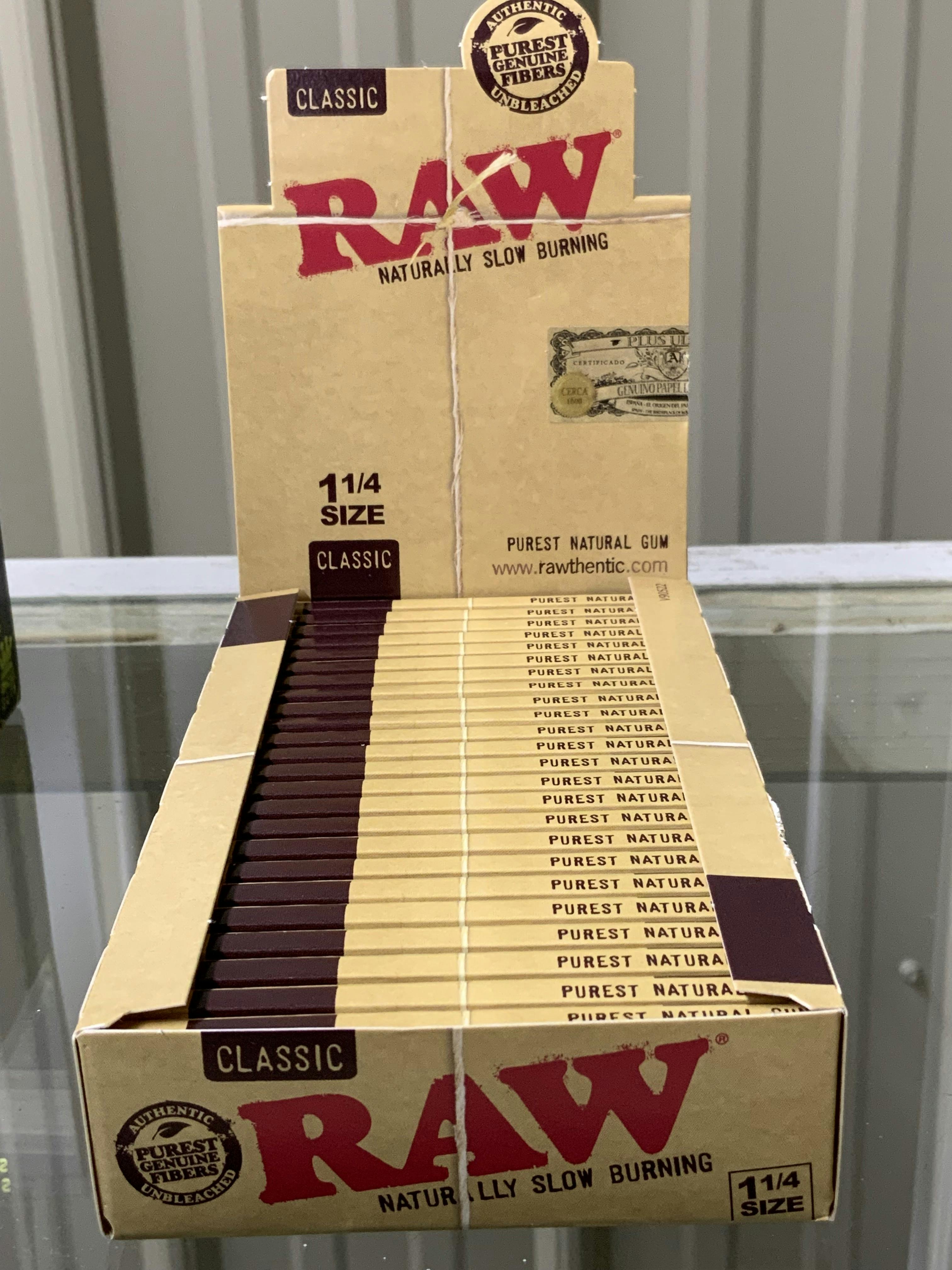 Raw Paper Classic 1 1/4