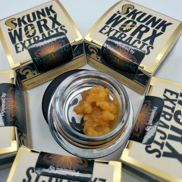 Skunk Worx | Oreo Blizzard x Pepe Le Skunk 3.5g Cured Resin