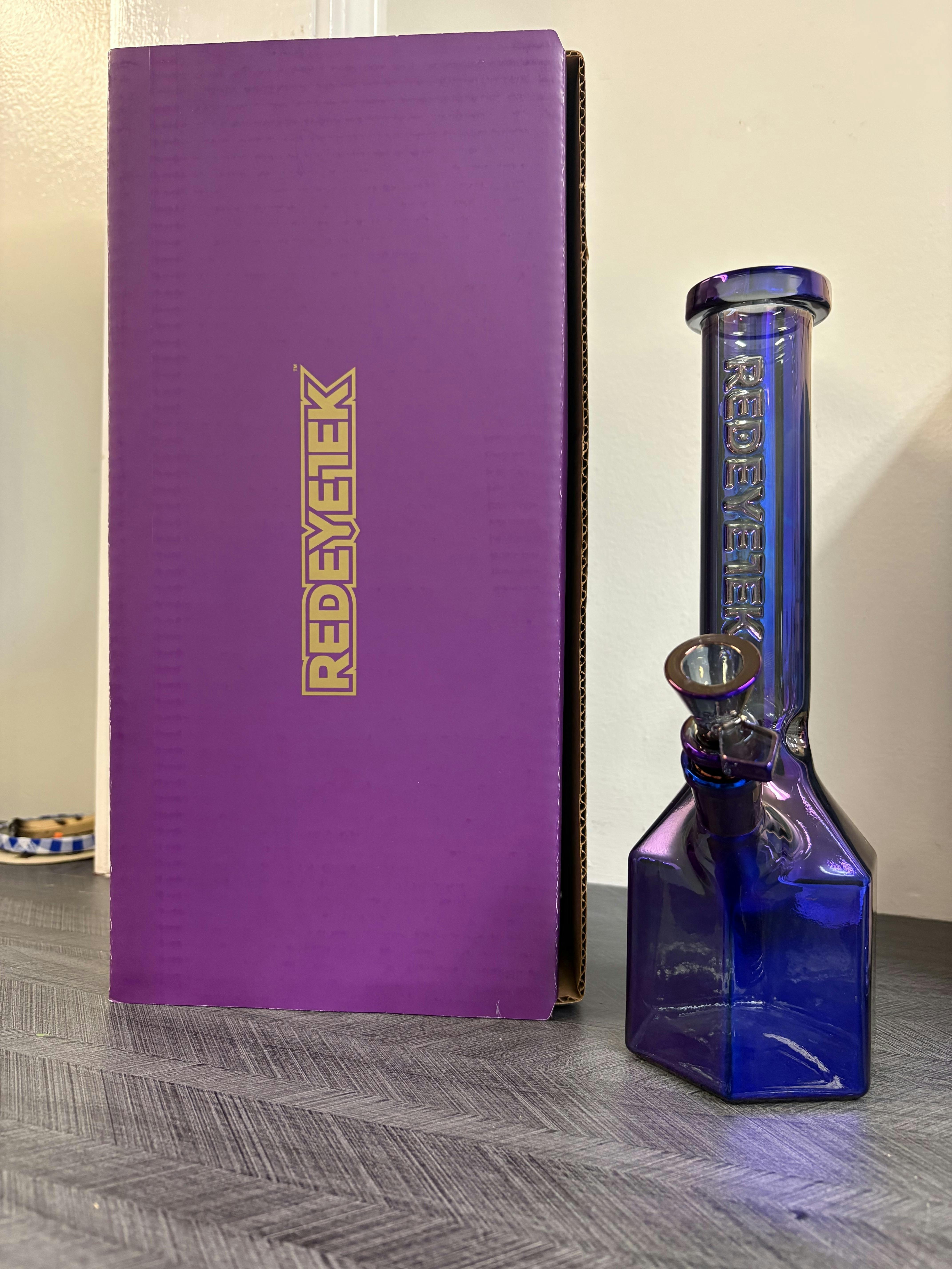 Redeyetek - Terminator Prismatic - 11" Bong