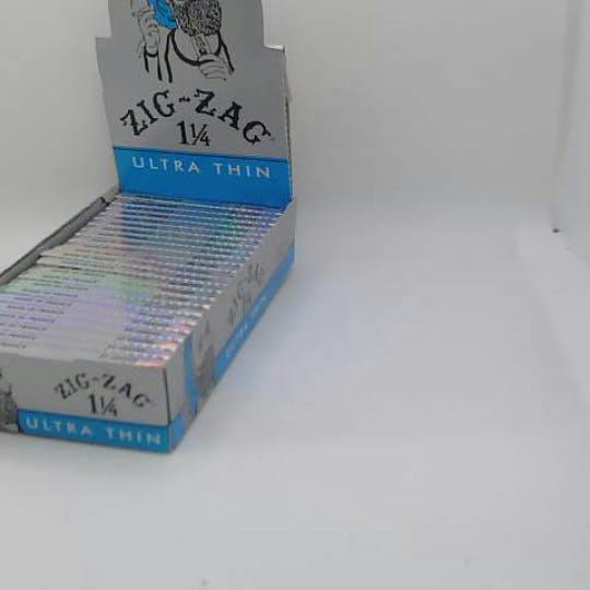 NO Brand Info - Paper. UltraThin. ZigZag