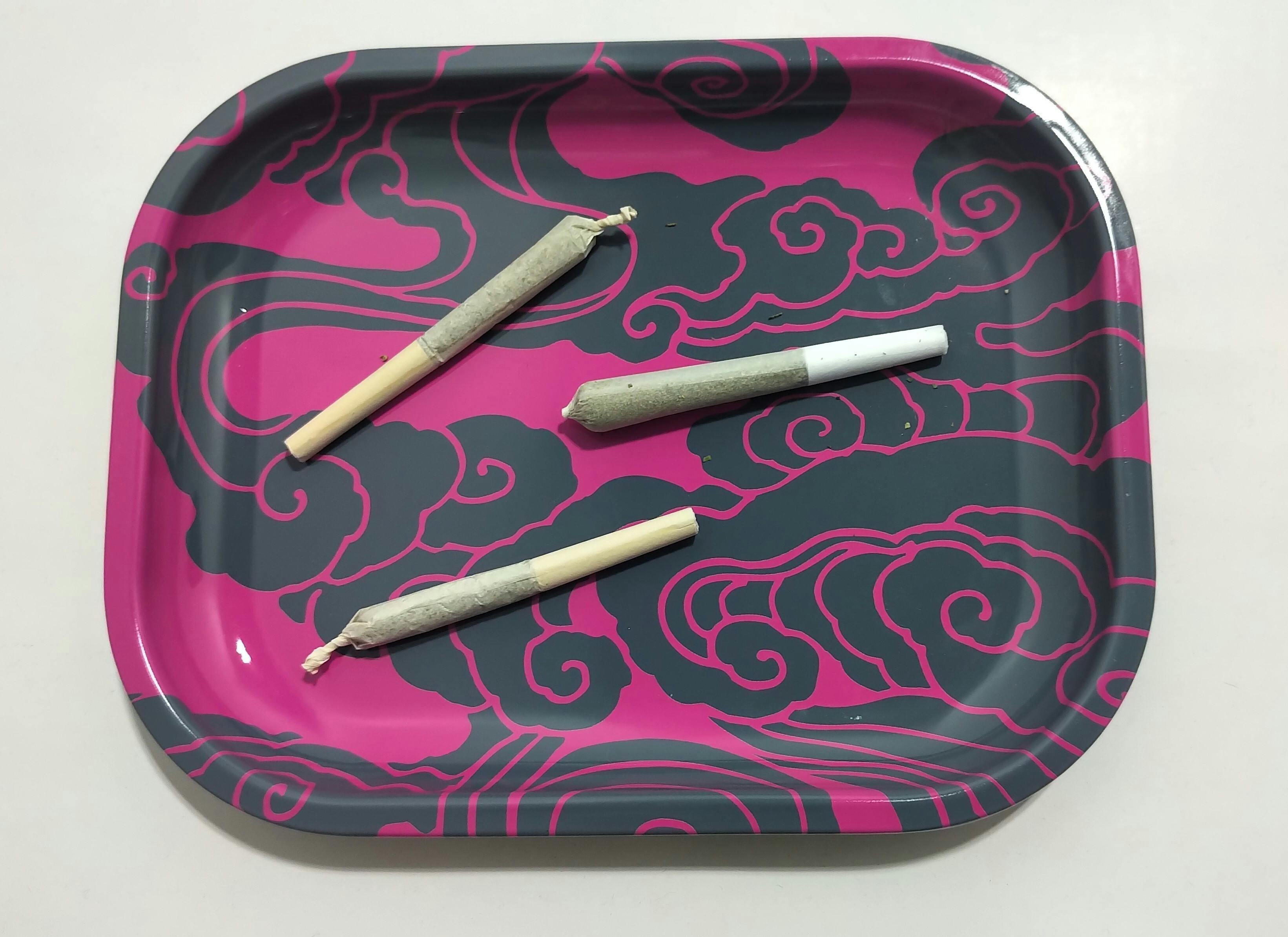 Roll Your Own Papers.com - Small Rolling Tray - White Design w/ Logo
