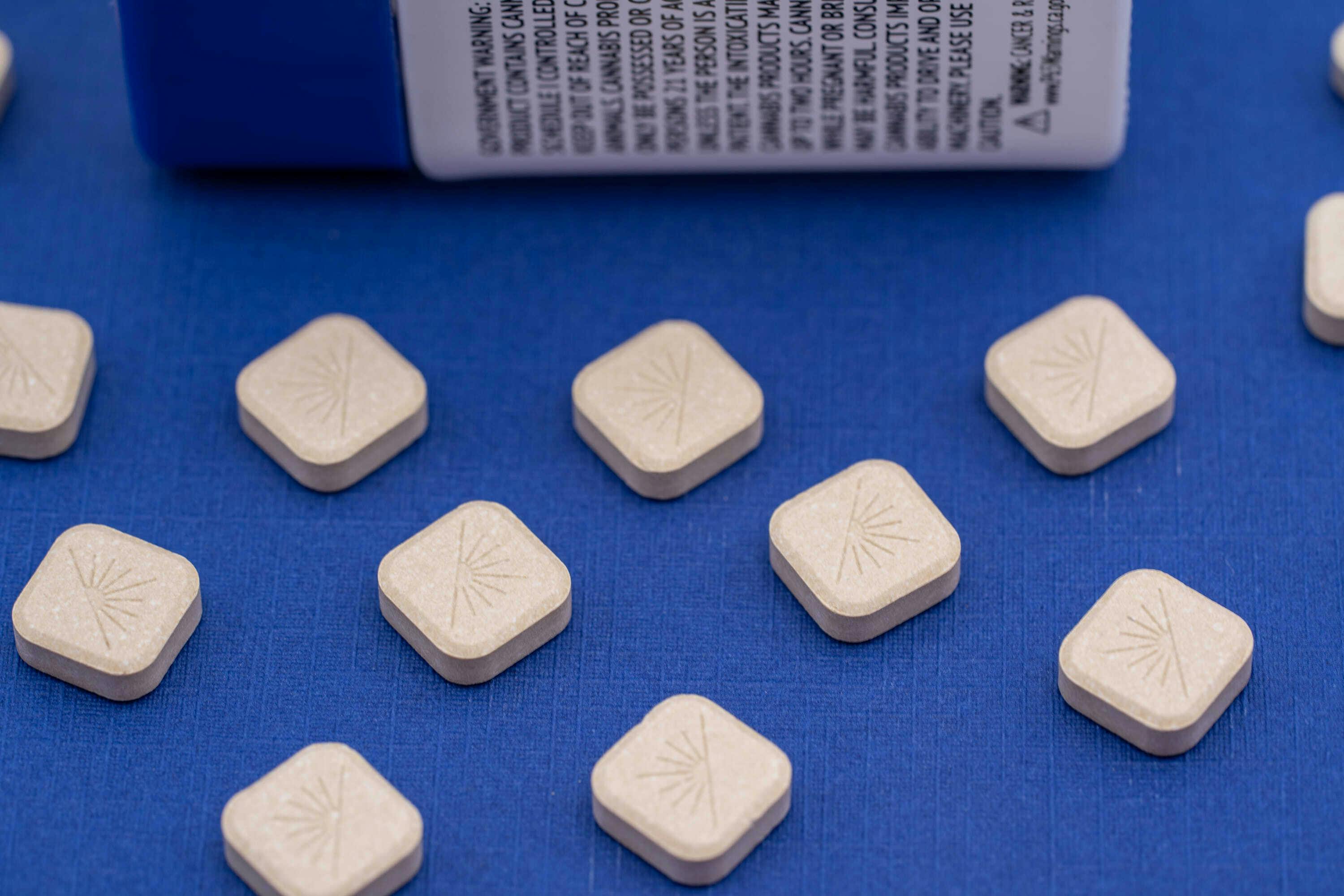 Emerald Bay Extracts: OG Kush - Tablets - Package