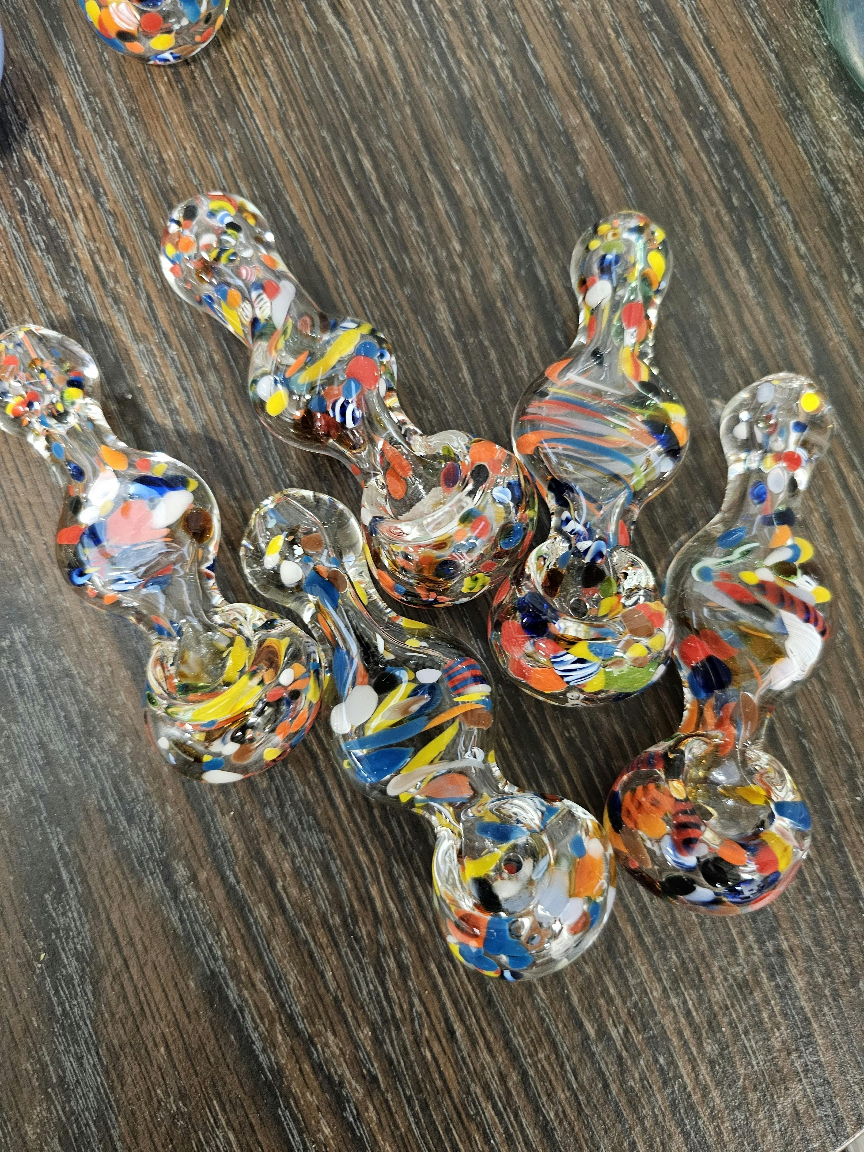 GLASS CONFETTI PIPE - One Size