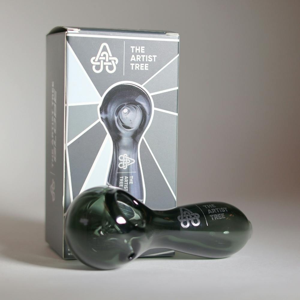 The Artist Tree Black Glass Pipe