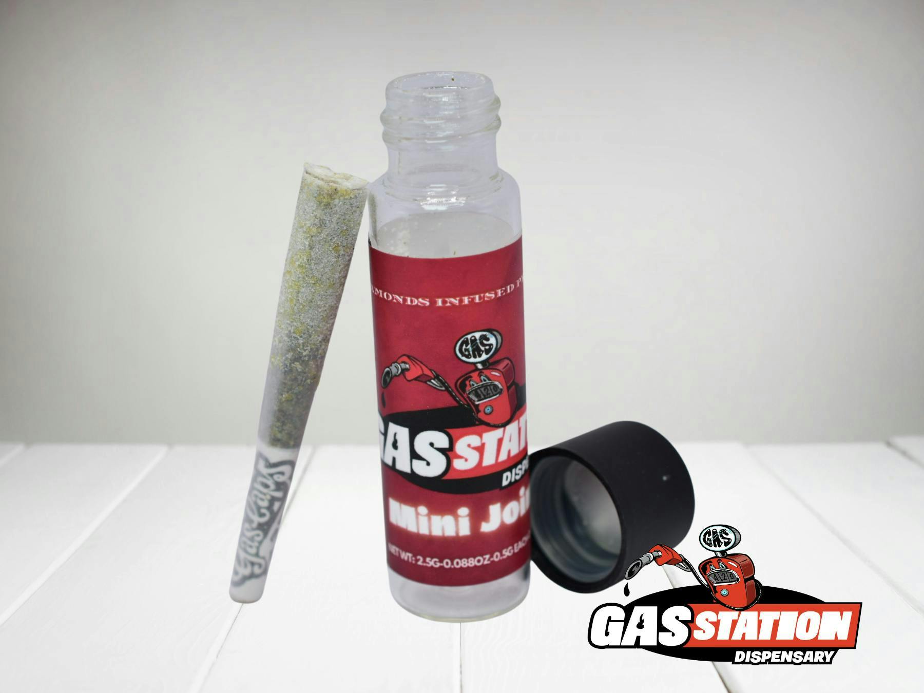 Gas Station Dispensary - Tiger's Blood Diamond Hash Hole (0.5g) - 0.5 items at Gas Station Dispensary