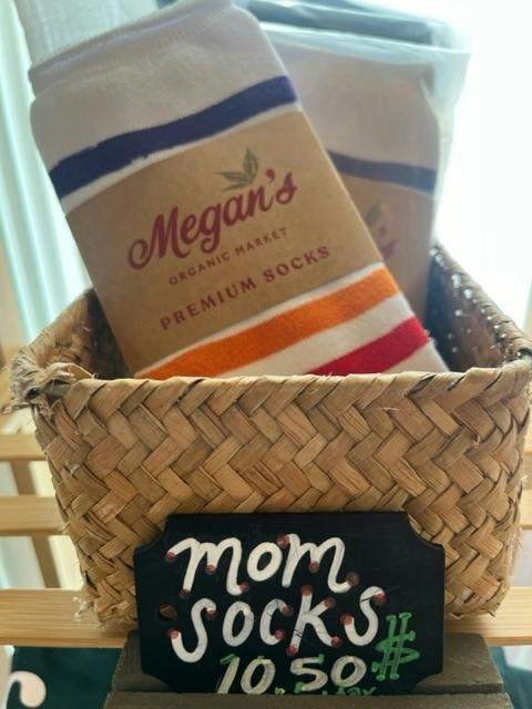 MEGAN'S SOCKS - WHITE