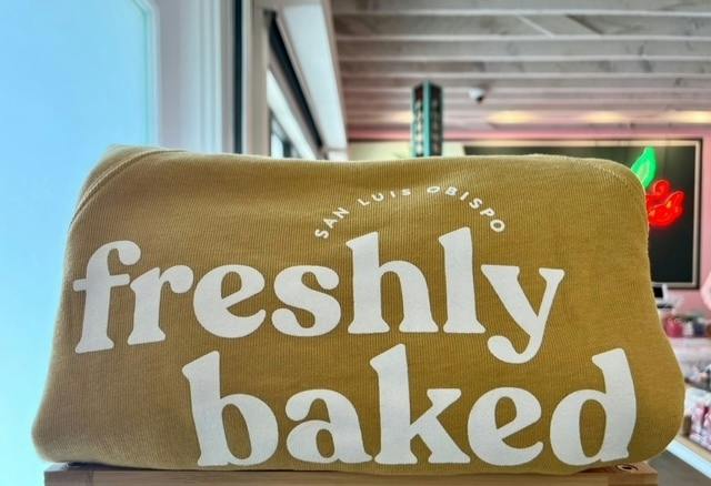 FRESHLY BAKED SWEATSHIRT- MUSTARD