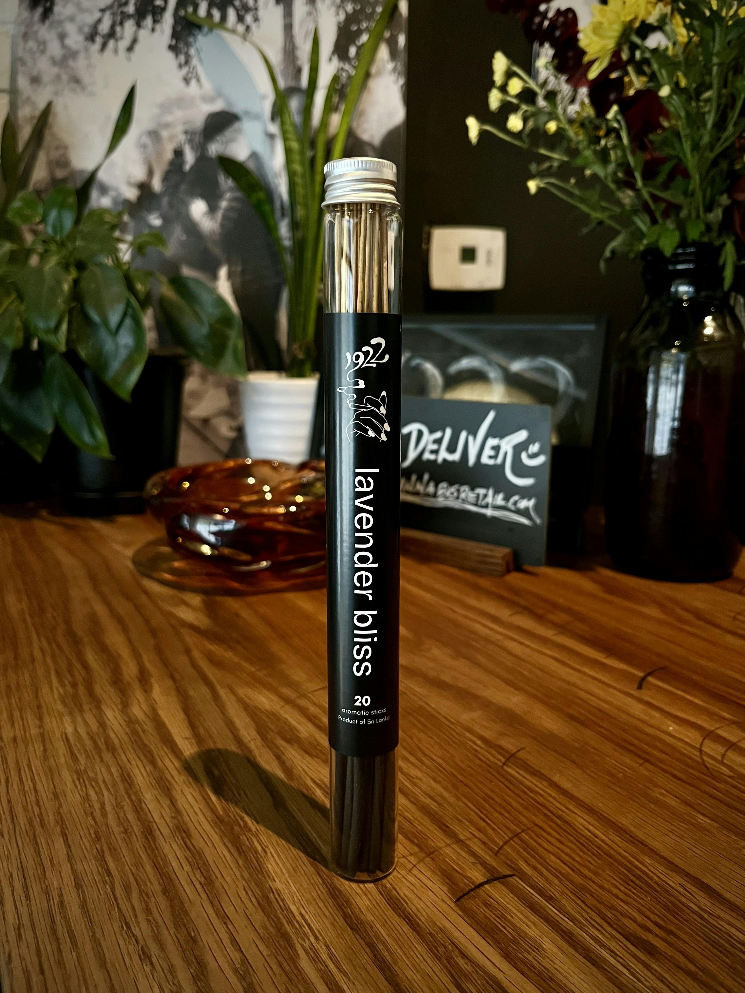 1922 Lavender Bliss Aromatic Sticks (20 Pack)