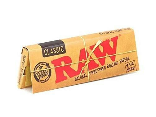 1 1/4 Size Classic Rolling Papers | Accessories | 50ct