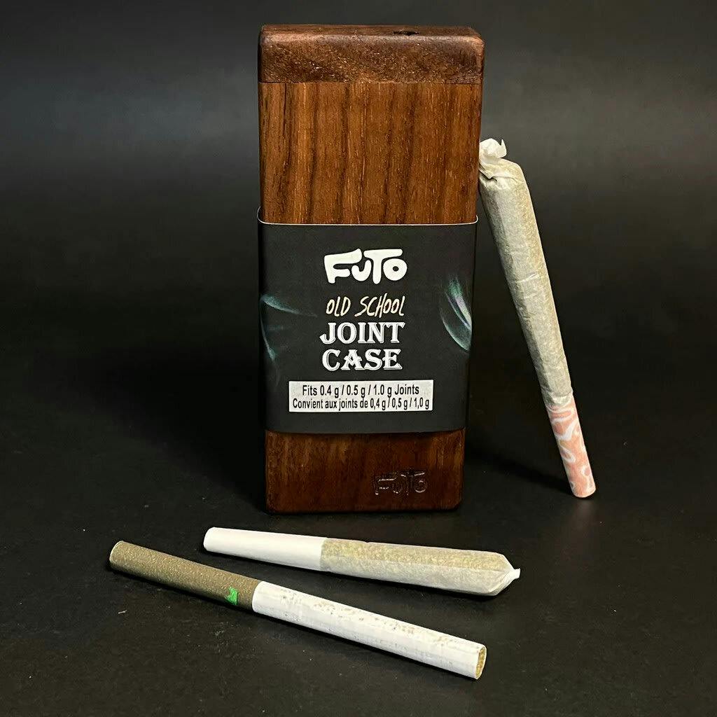 FUTO Joint Case - Walnut