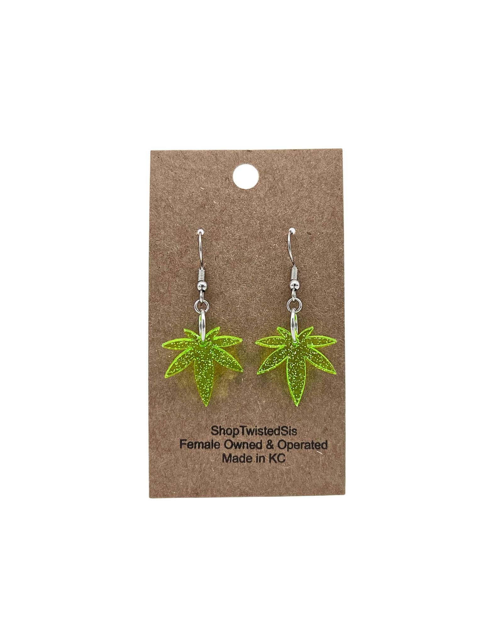Small Buds | Dangle Earrings Green