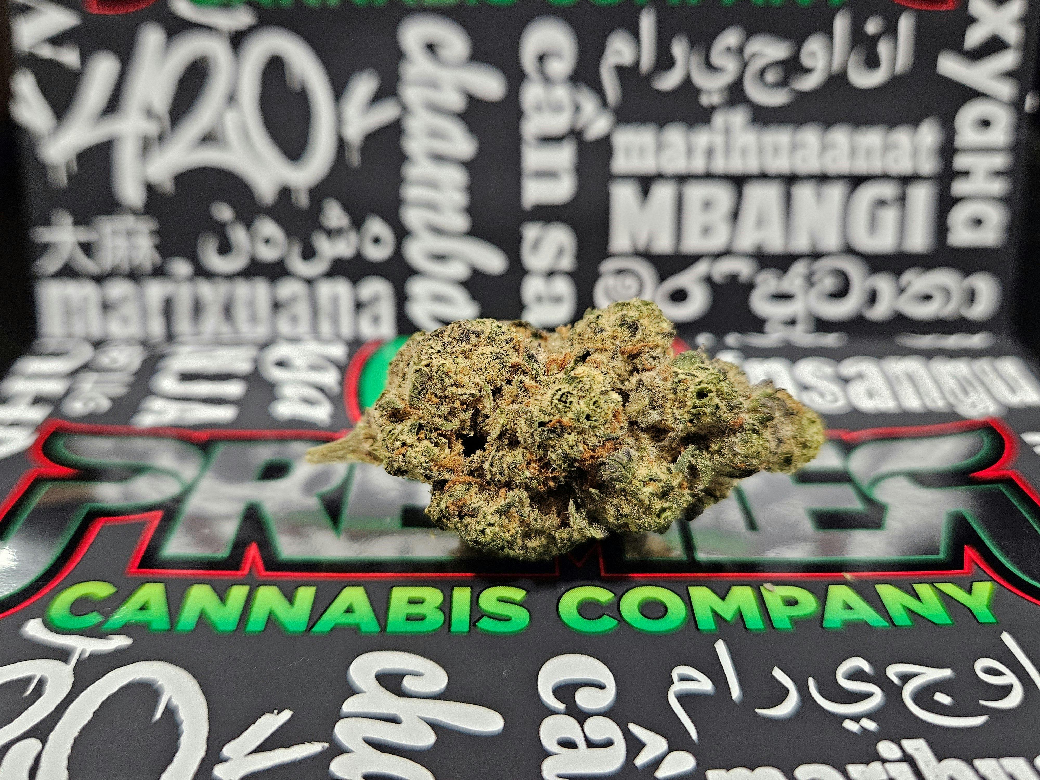 Frosted Truffle Pie #2 *I* cannabis product