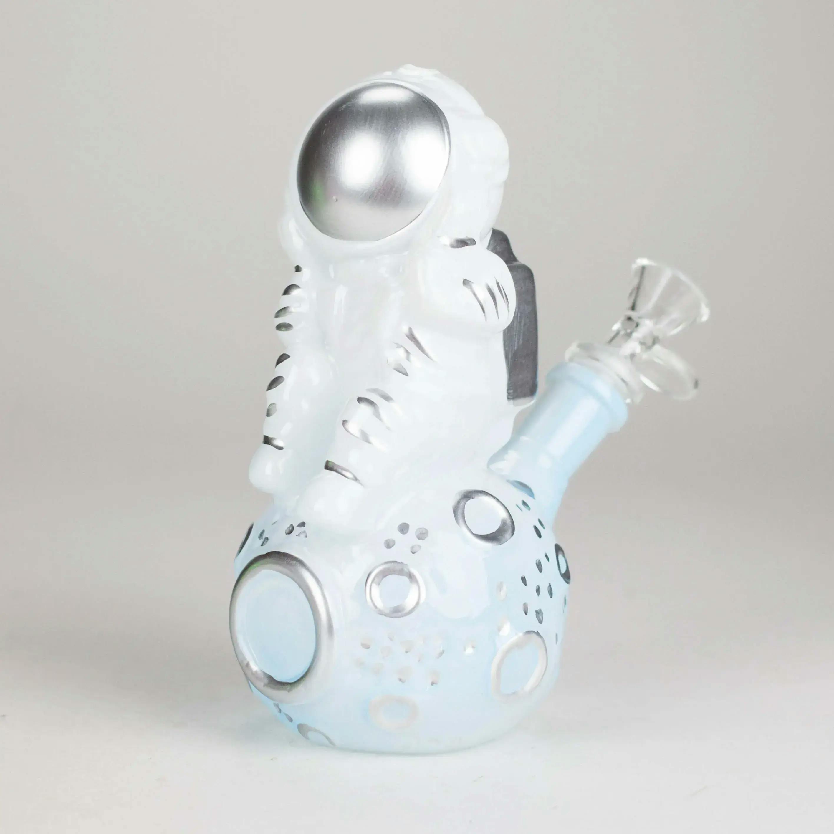 7" 3D Astronaut Glass Bong – Space Inspired Water Pipe - Blue