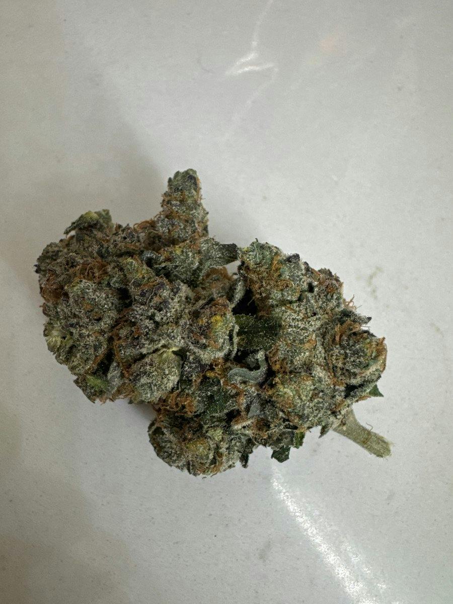 Urban Empire 3.5g Acai Gelato