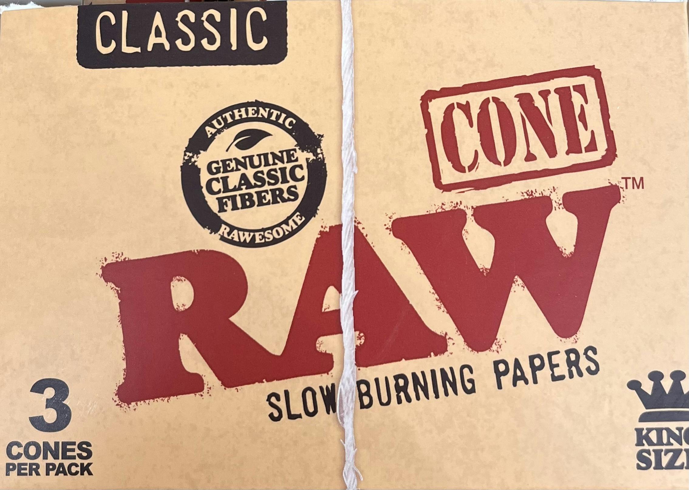 Raw Classic - King Size Cones 3pck at Far & Dotter Cannabis Dispensary