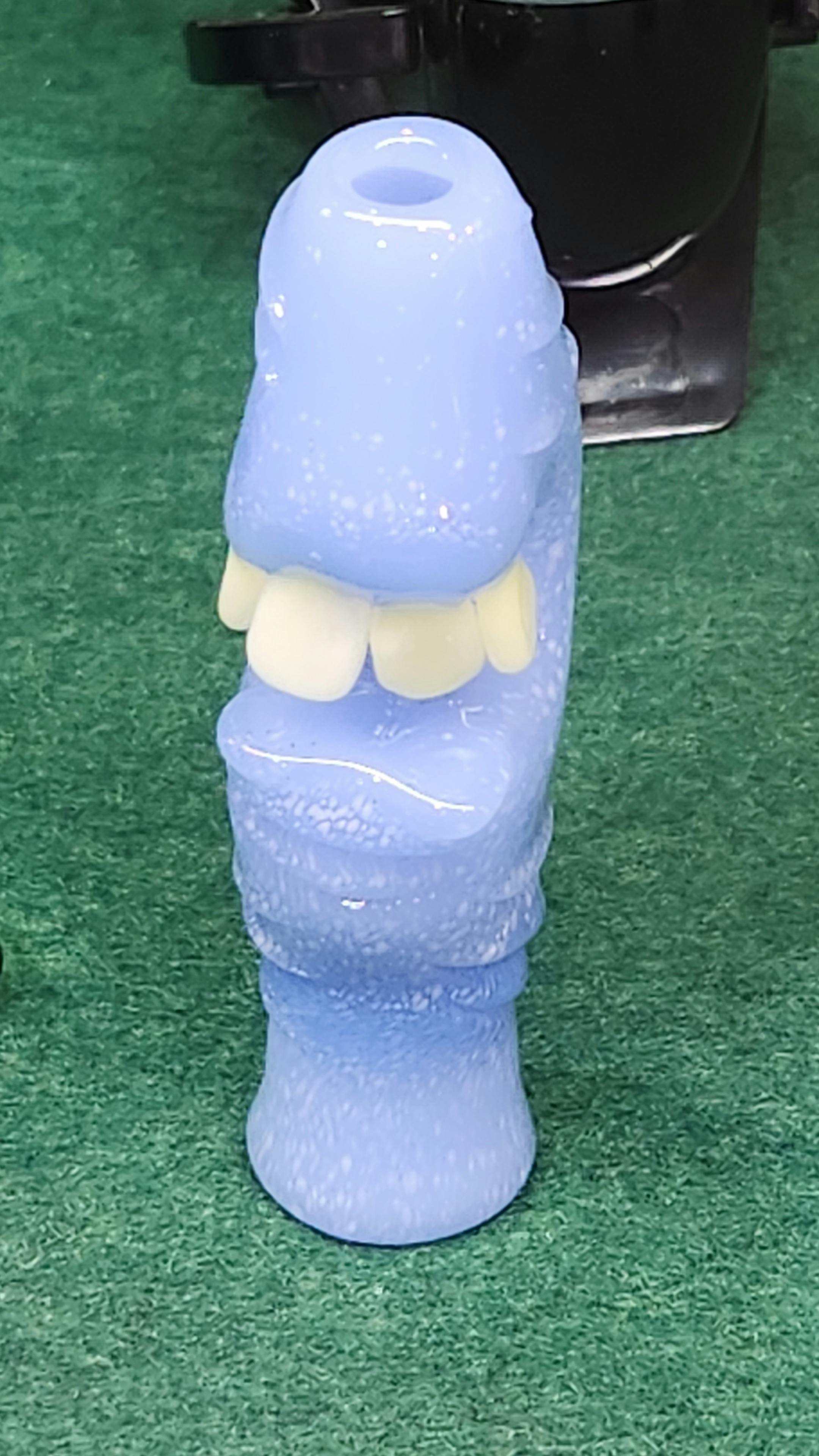 Teeth Pinchie