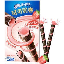 Oreo - Strawberry Wafer Roll
