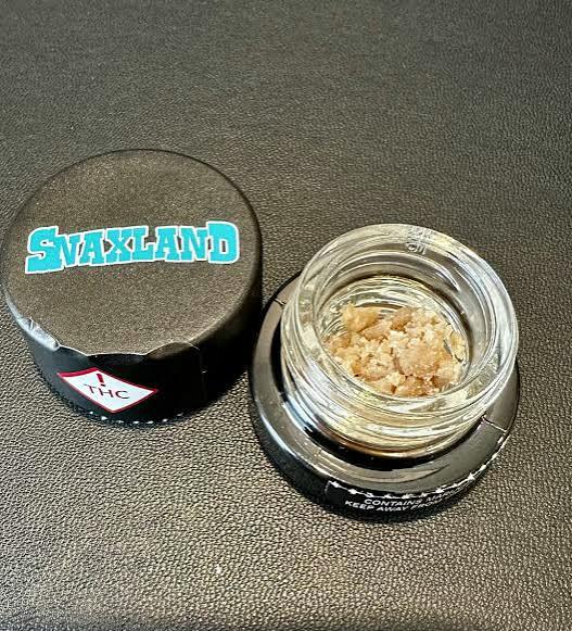 Snaxland - Tallymon - Premium Rosin - 8g cannabis product