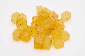 LE- Jellies, Mango Tajin
