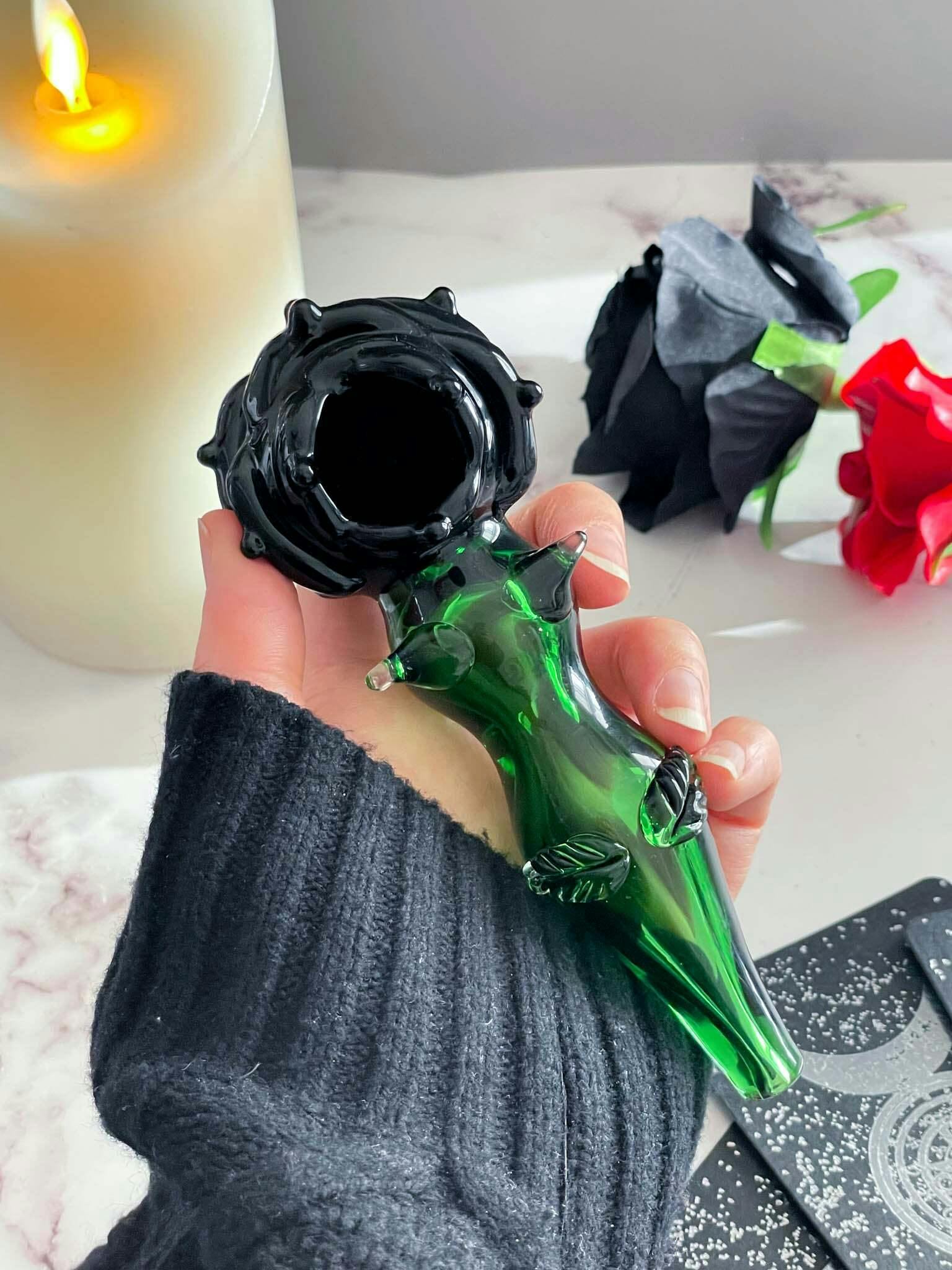 Black Rose Pipe One Size