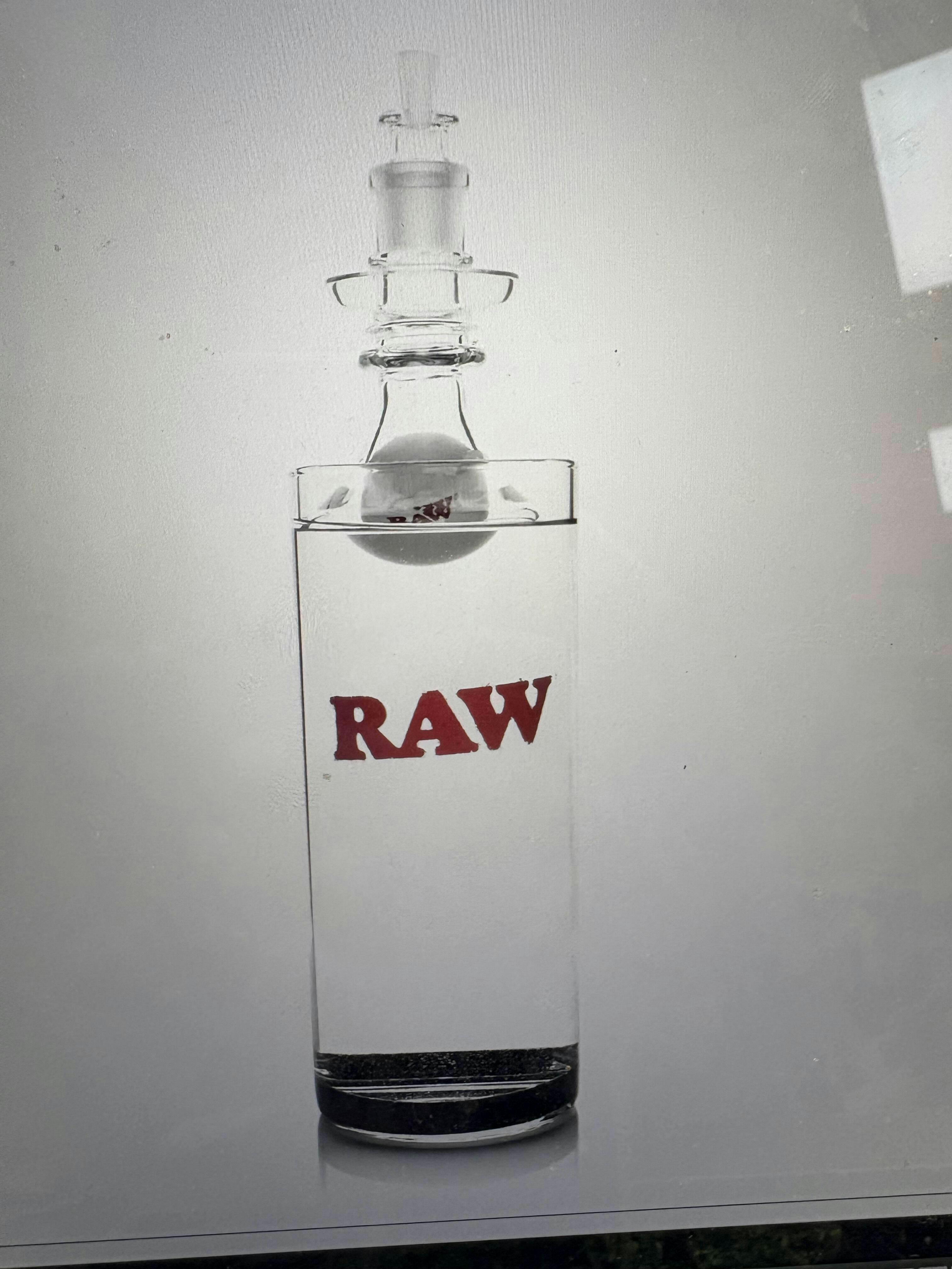 RAW glass gravity cone limited edition