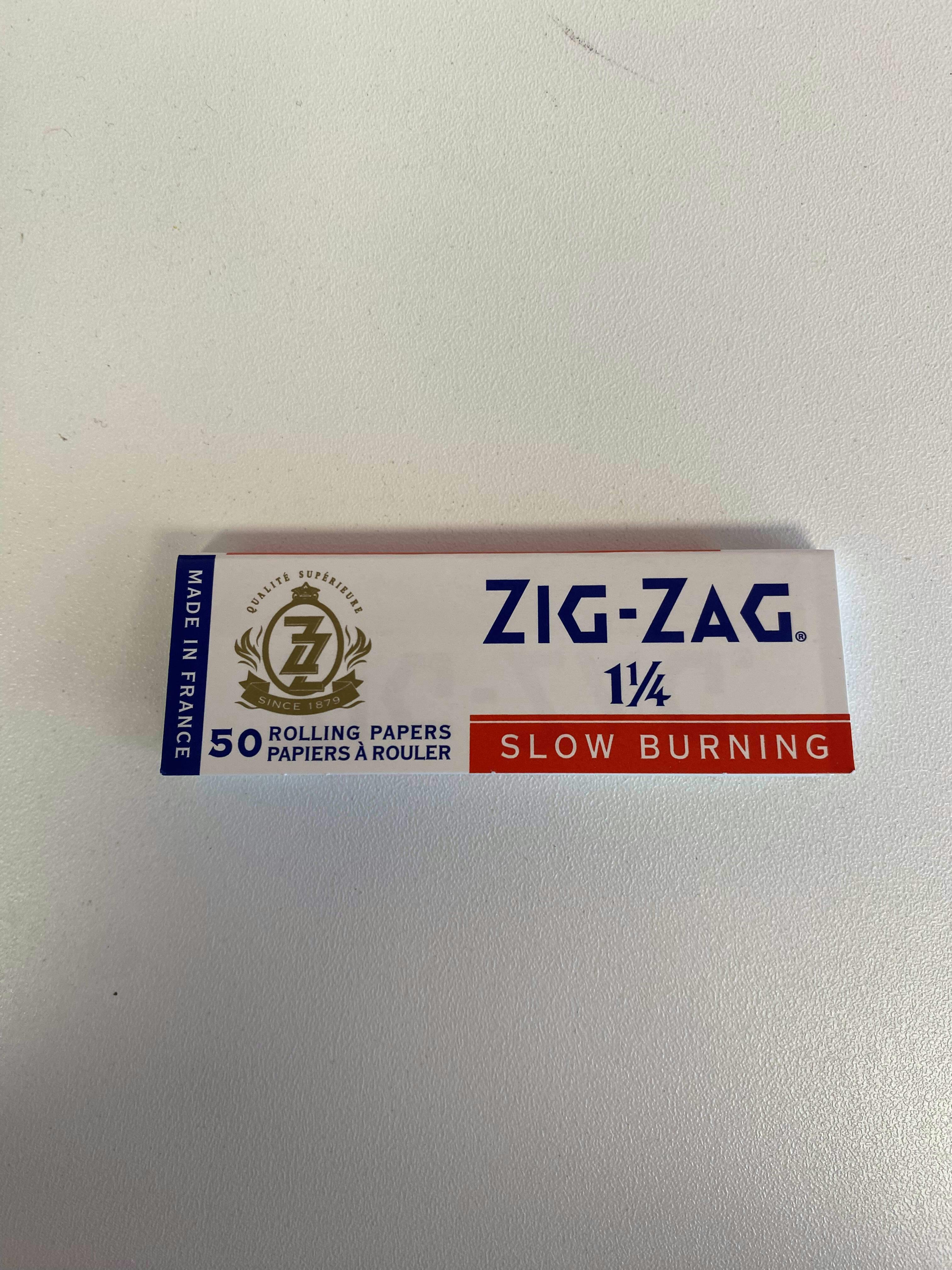 ZIg Zag WHITE original papers 1 1/4
